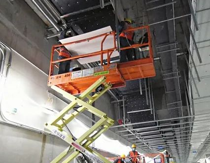 地鐵隧道施工用升降平臺車安裝管道